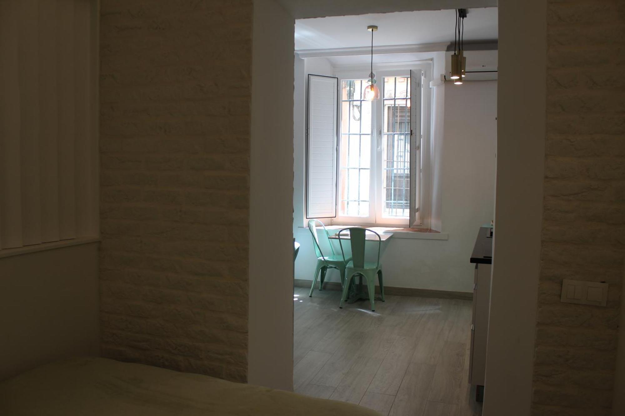 Iyourbasics Lovely Studio Hinestrosa 23 Free Wifi&Ac 말라가 외부 사진